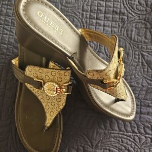 Guess sandals